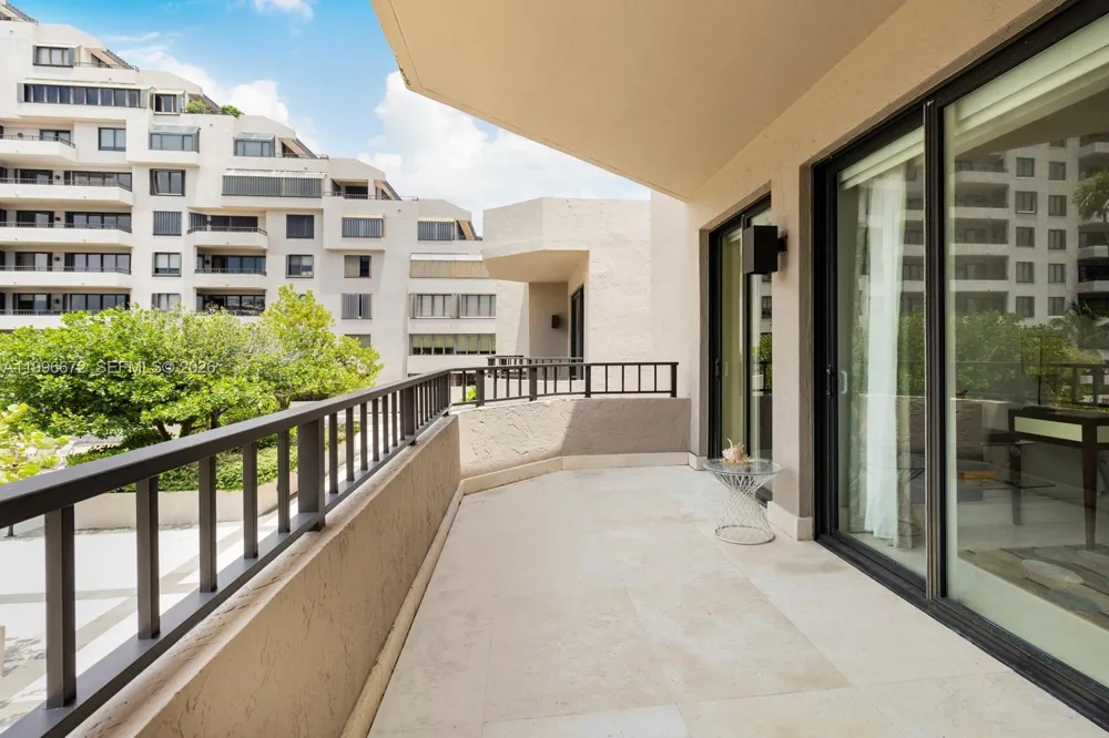 201 Crandon Blvd #174 Key Biscayne, FL 33149