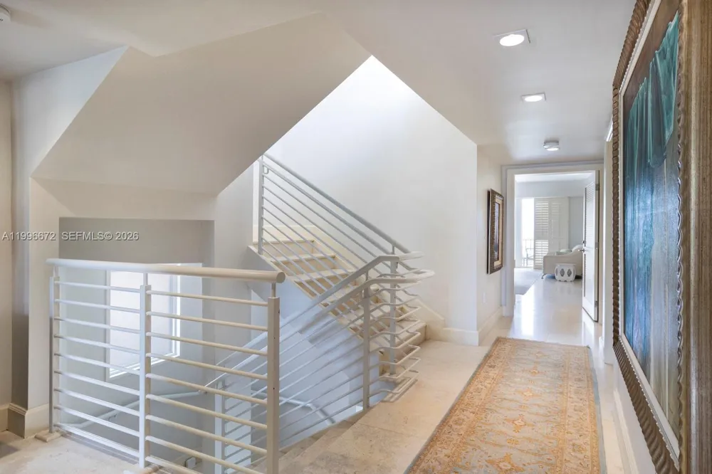 201 Crandon Blvd #174 Key Biscayne, FL 33149