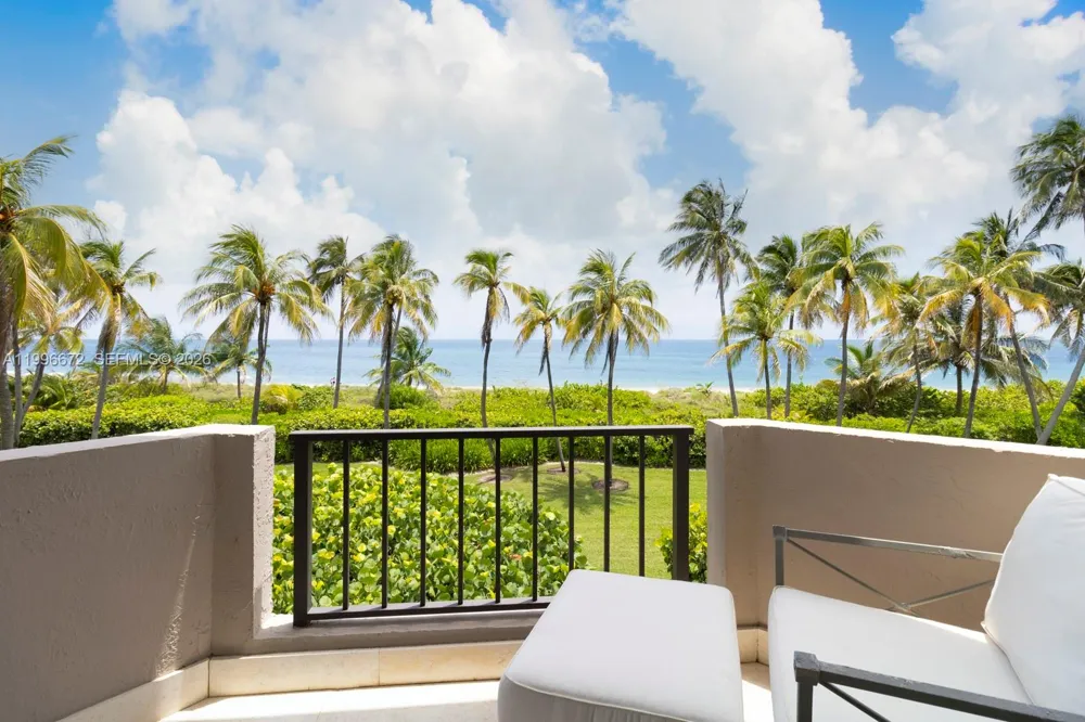201 Crandon Blvd #174 Key Biscayne, FL 33149