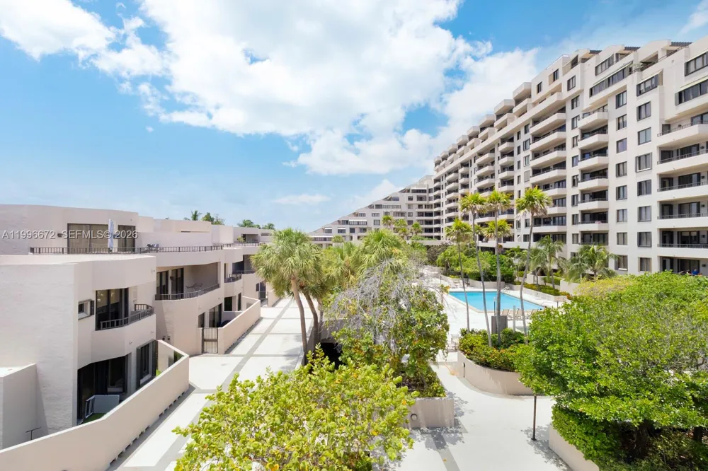 201 Crandon Blvd #174 Key Biscayne, FL 33149