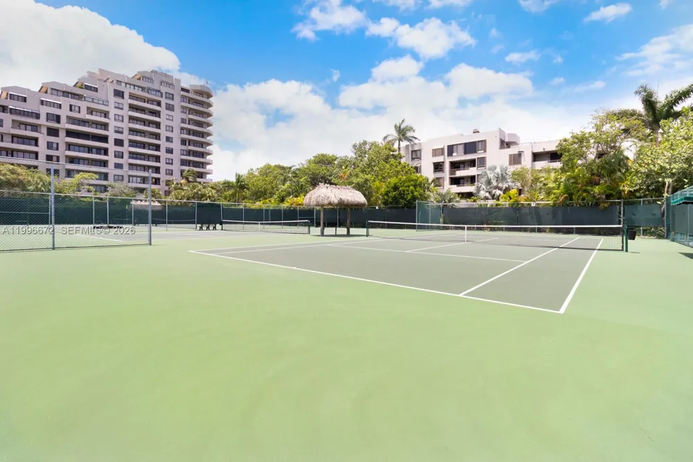 201 Crandon Blvd #174 Key Biscayne, FL 33149