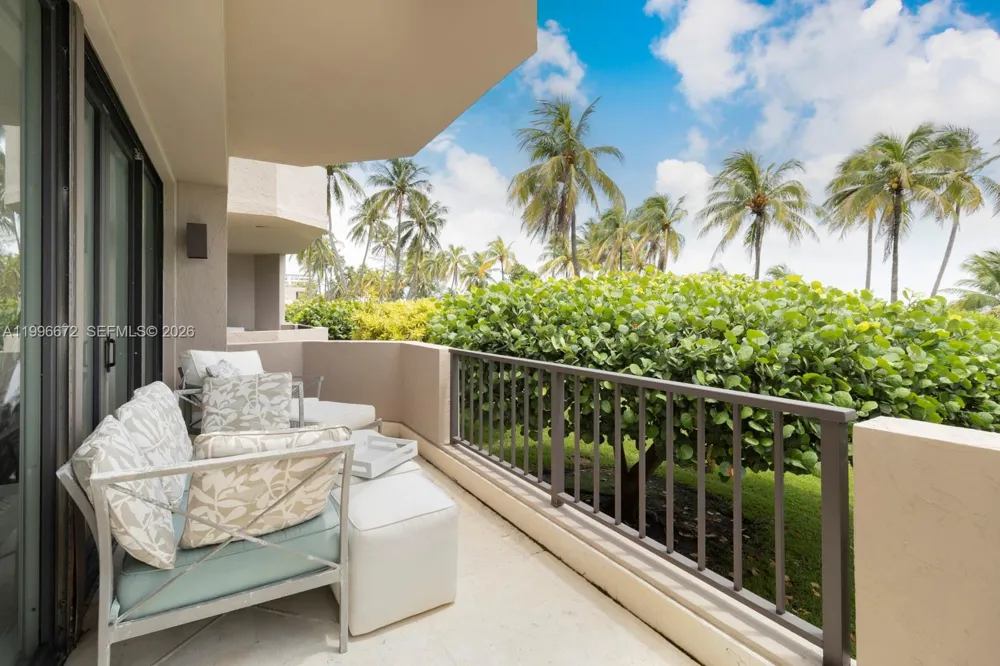 201 Crandon Blvd #174 Key Biscayne, FL 33149