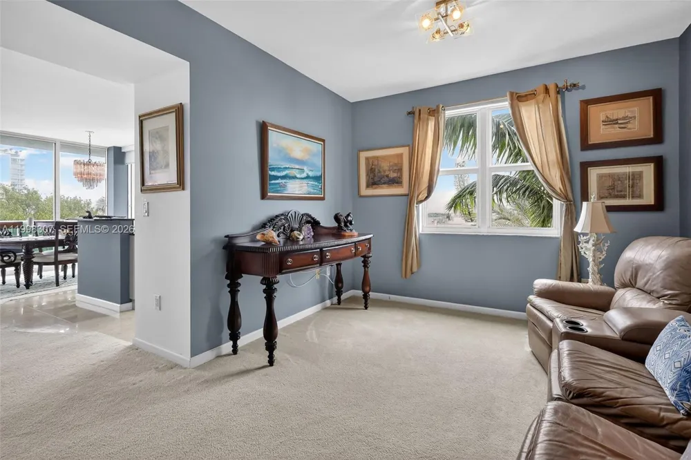 7910 Harbor Island Dr #406 North Bay Village, FL 33141