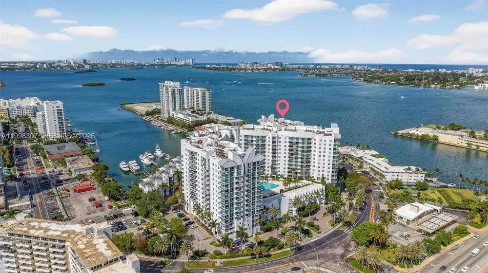 7910 Harbor Island Dr #406 North Bay Village, FL 33141