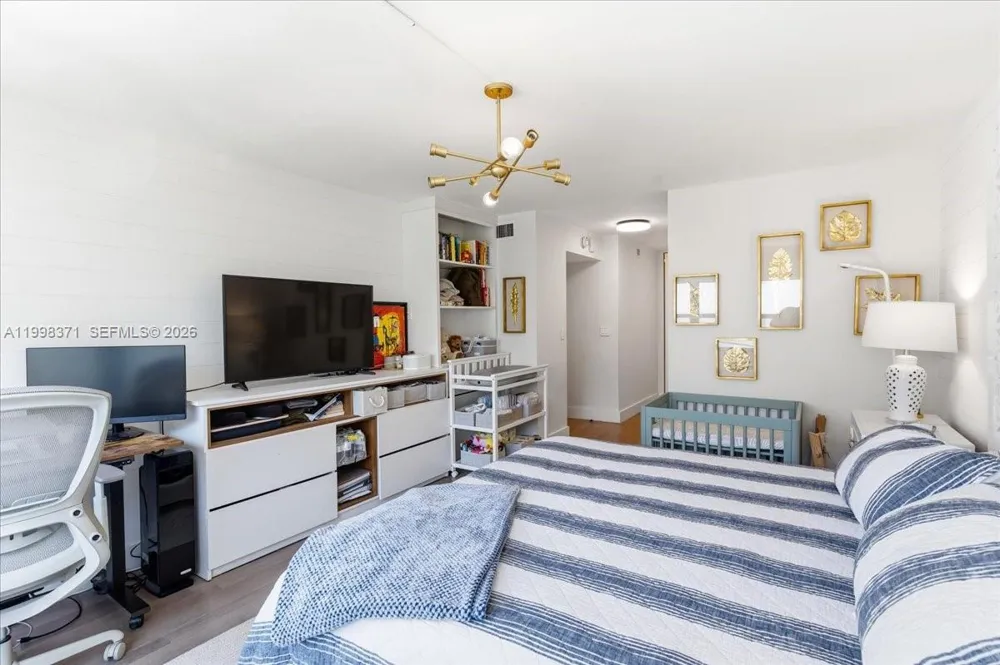 550 Ocean Drive #3H Key Biscayne, FL 33149