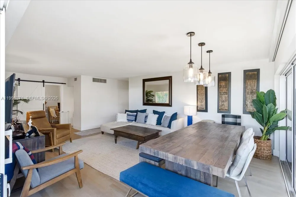 550 Ocean Drive #3H Key Biscayne, FL 33149