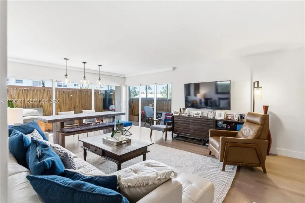550 Ocean Drive #3H Key Biscayne, FL 33149