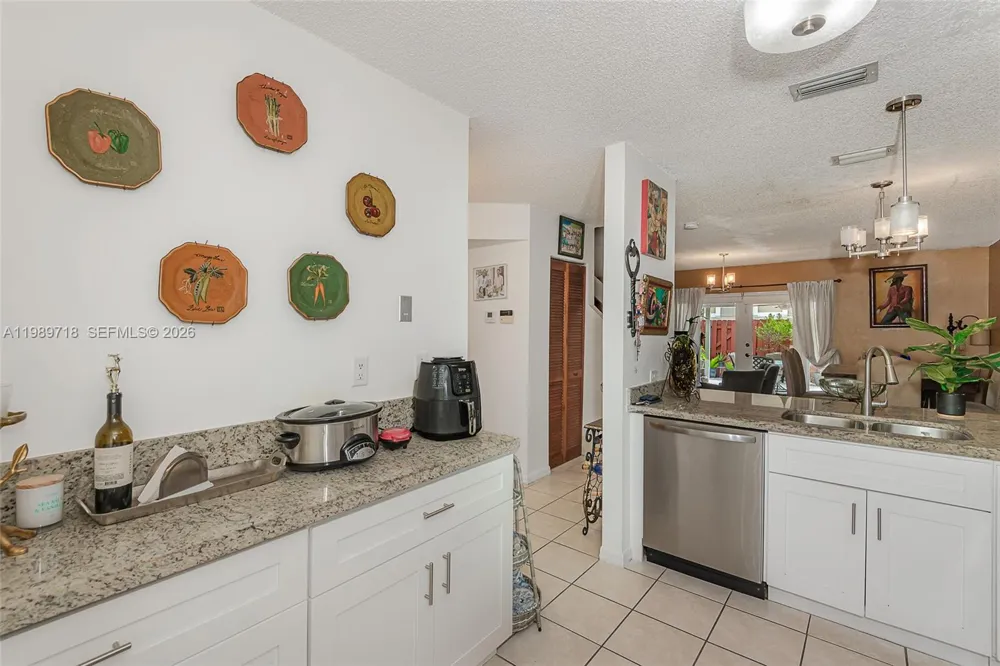 17757 SW 141st Ct Miami, FL 33177