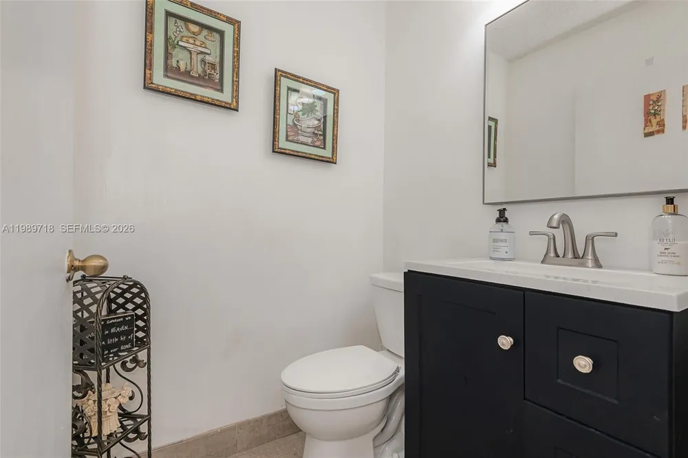 17757 SW 141st Ct Miami, FL 33177