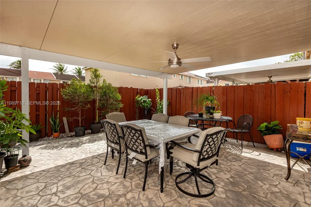 17757 SW 141st Ct Miami, FL 33177