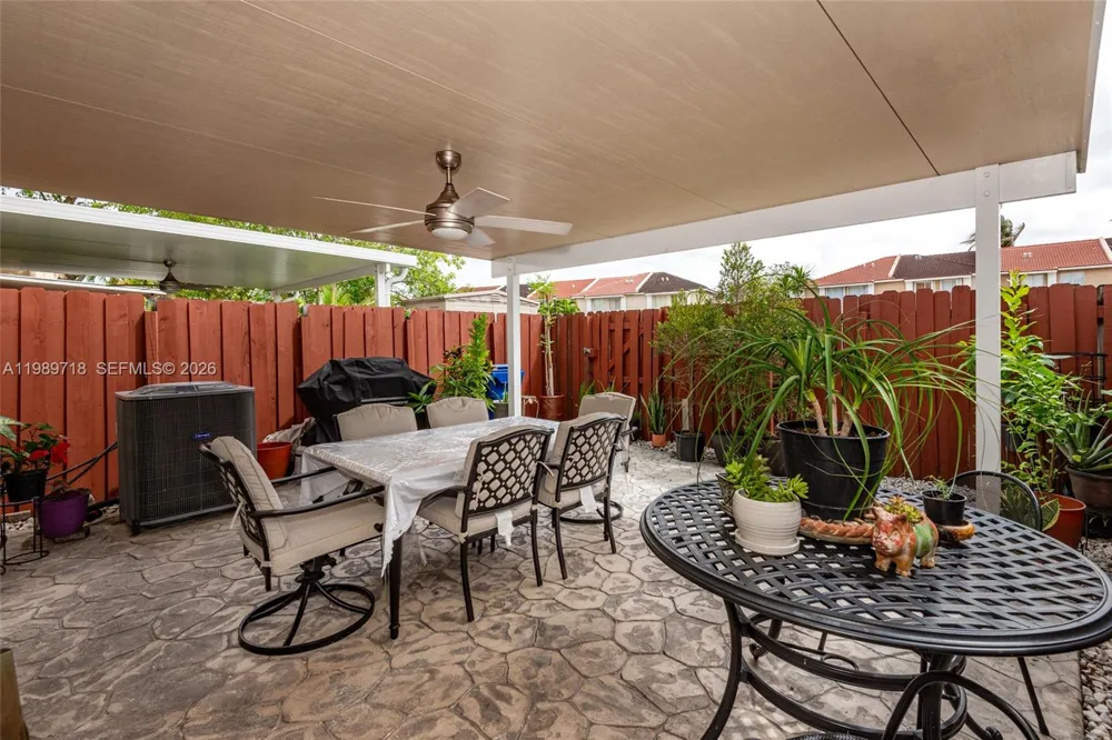 17757 SW 141st Ct Miami, FL 33177