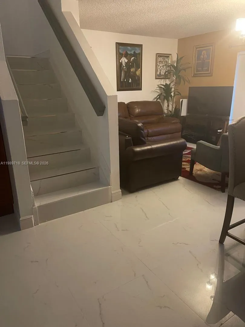 17757 SW 141st Ct Miami, FL 33177