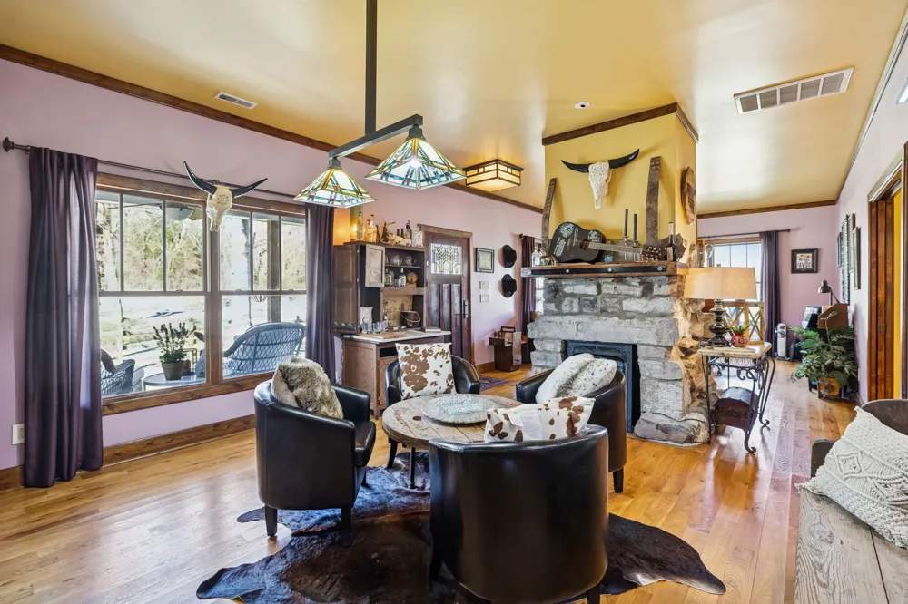 4556 Gossburg Rd Beechgrove, TN 37018