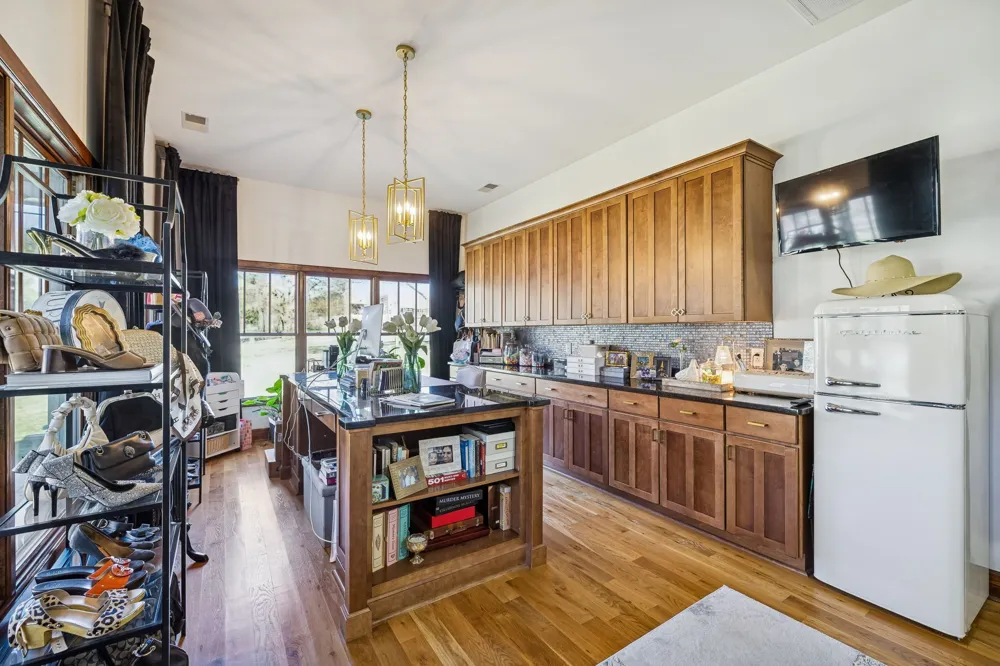 4556 Gossburg Rd Beechgrove, TN 37018