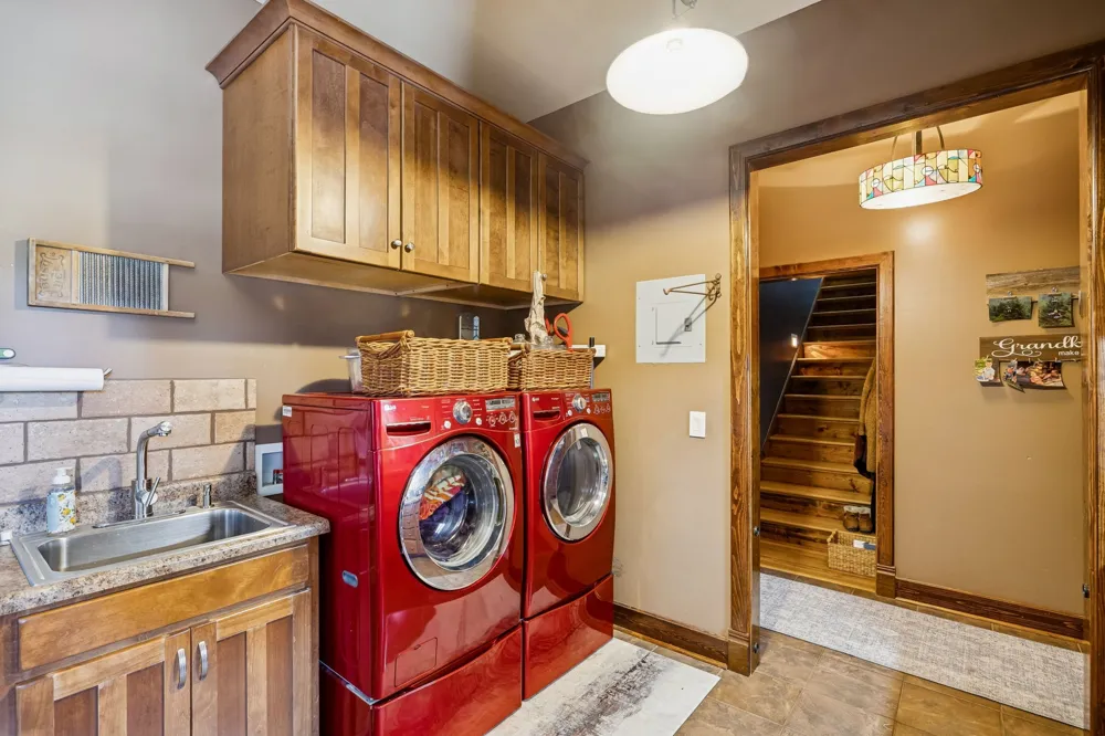 4556 Gossburg Rd Beechgrove, TN 37018