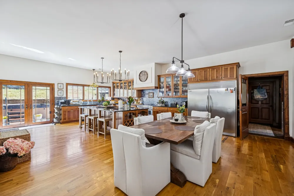 4556 Gossburg Rd Beechgrove, TN 37018