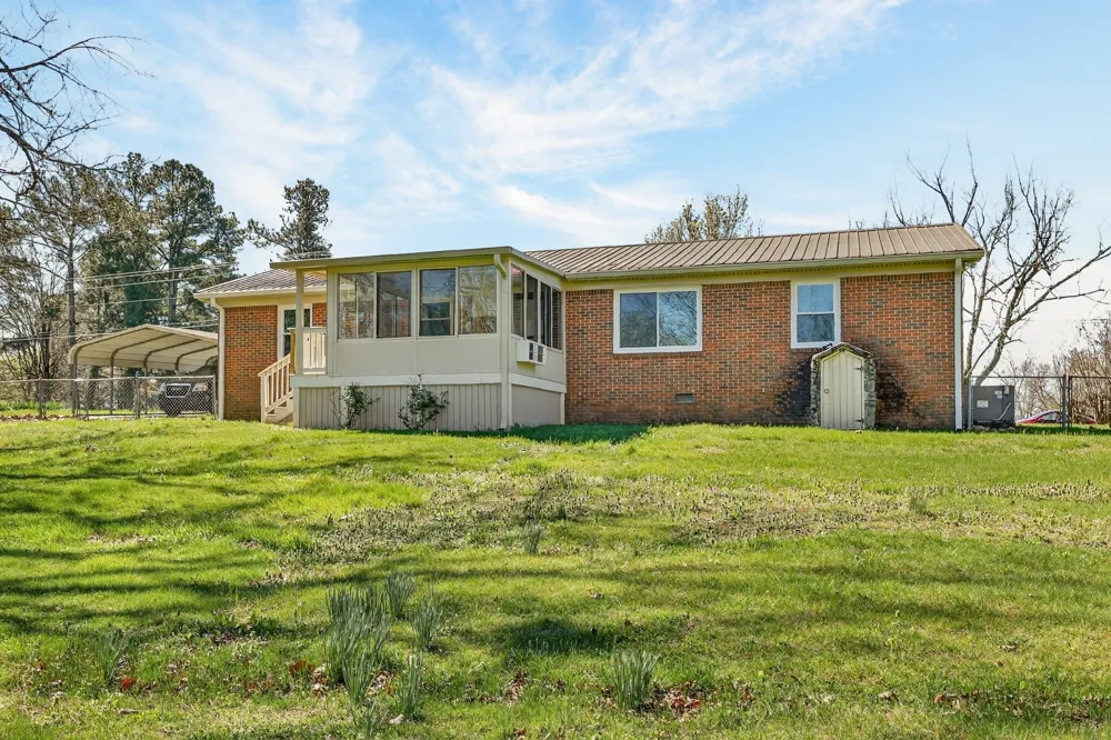 140 Simmons Cir Fayetteville, TN 37334
