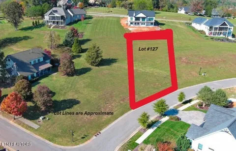 211 Chestnut Lane