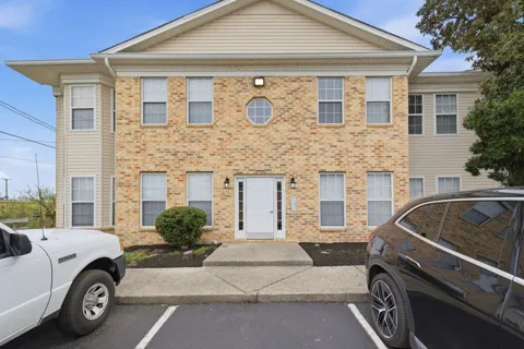 609 Churchill Crossing