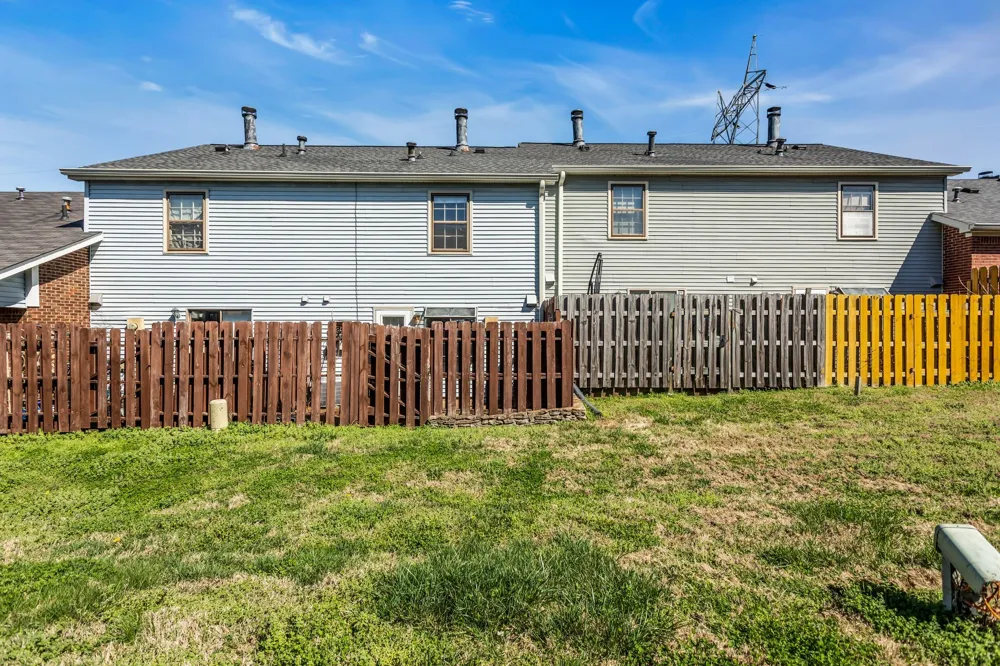 2204 Union Place Court Columbia, TN 38401