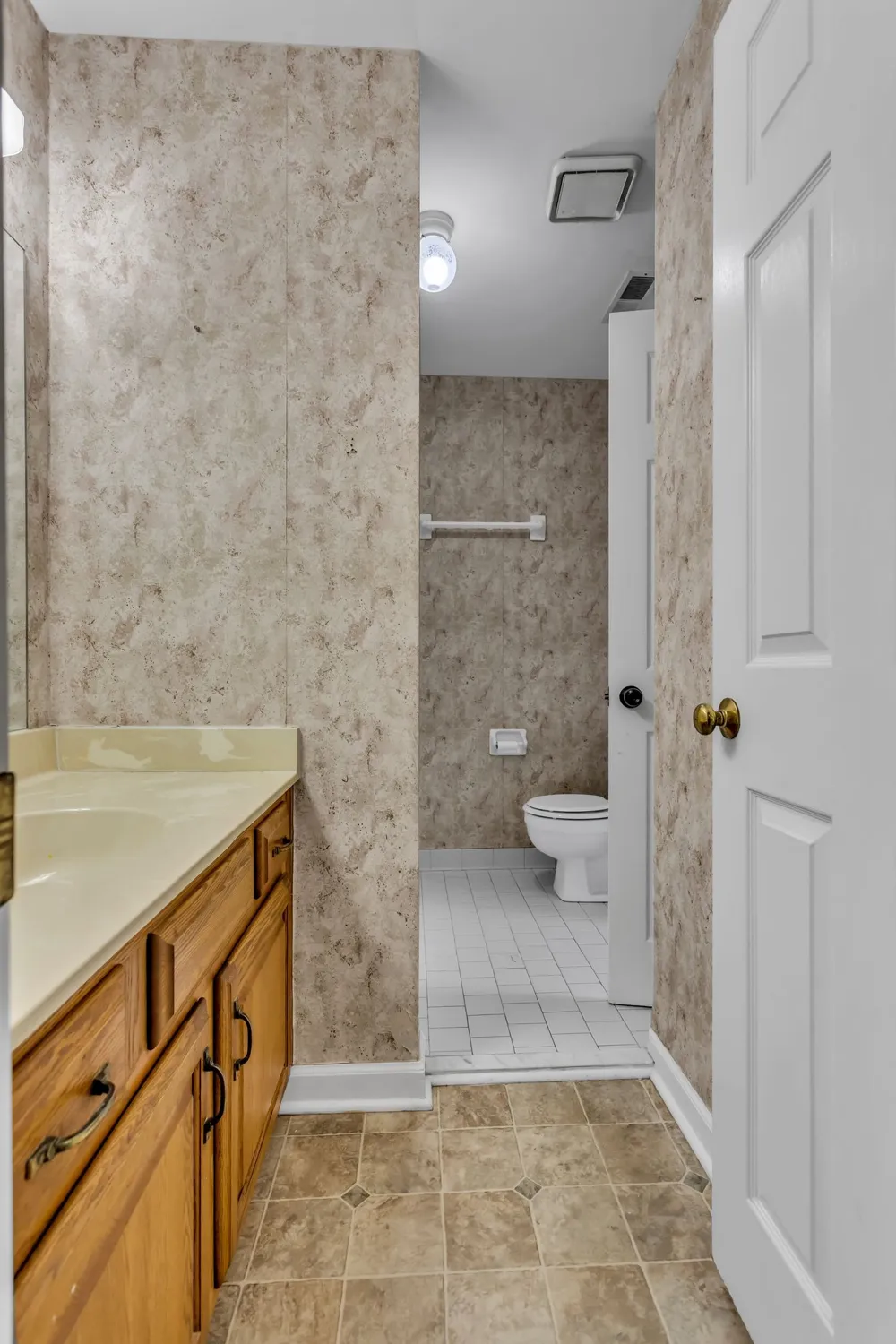2204 Union Place Court Columbia, TN 38401