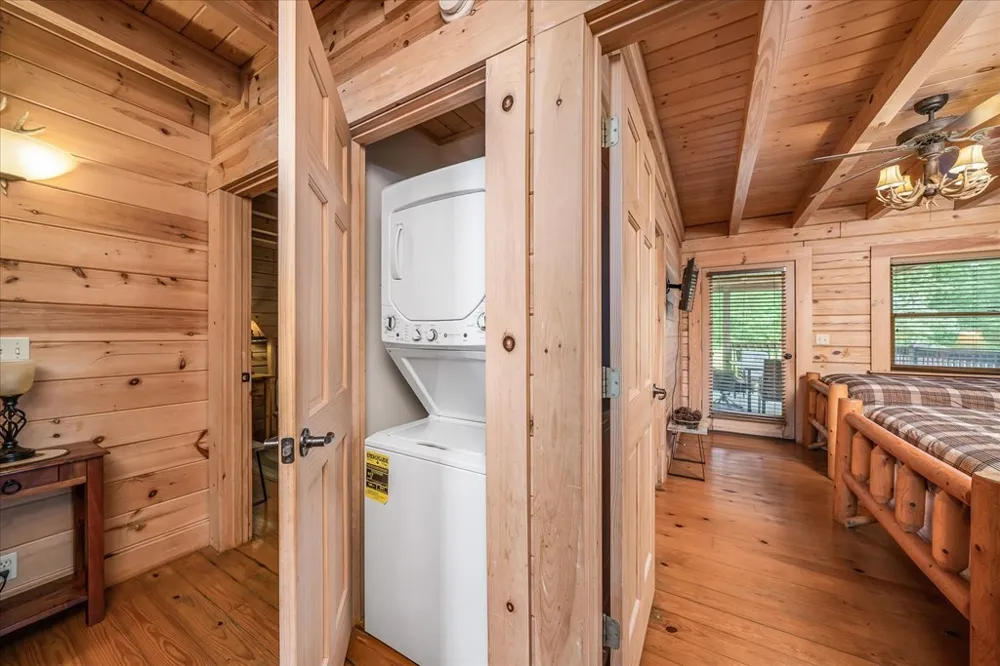 101 Meadow View Lane Spencer, TN 38585