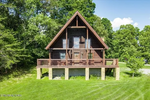 101 Meadow View Lane