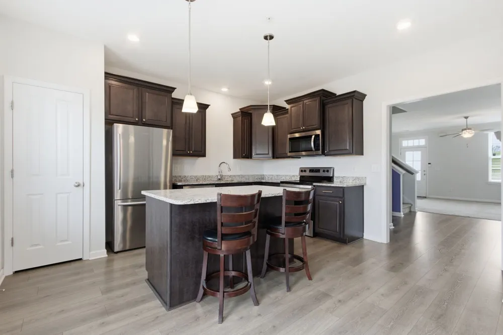 204 Kinsale Dr Spring Hill, TN 37174