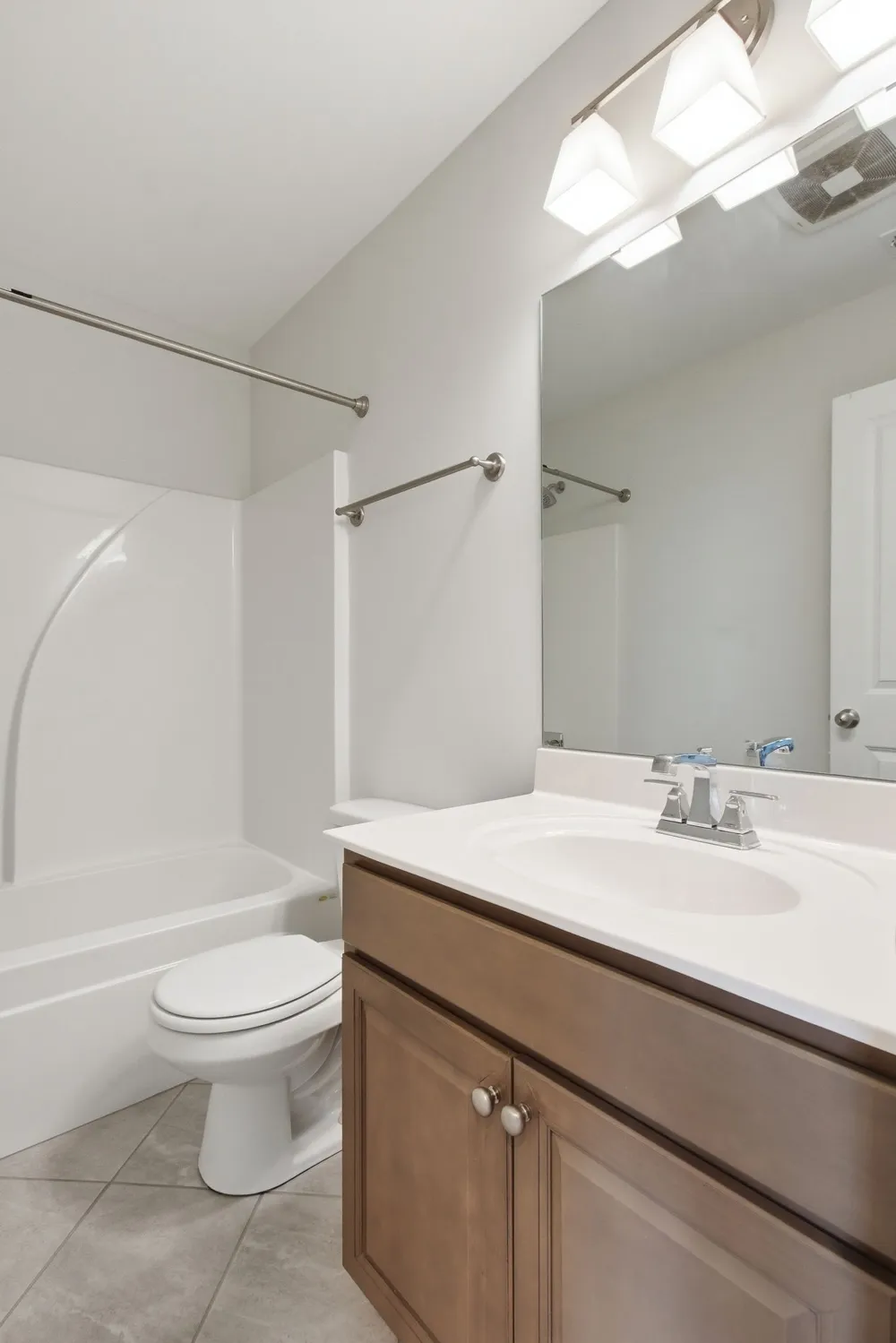 204 Kinsale Dr Spring Hill, TN 37174