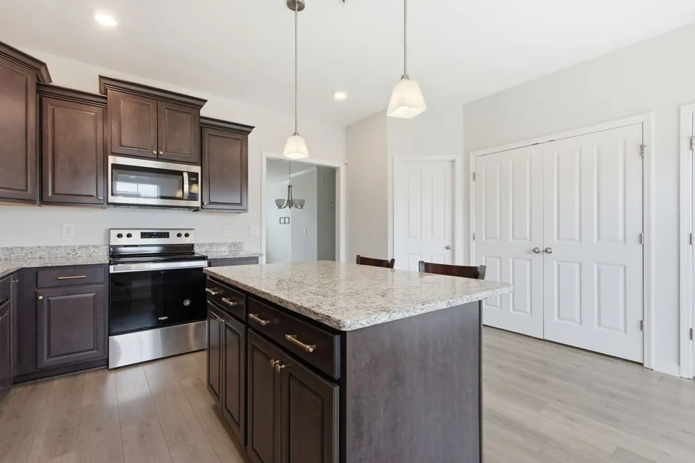 204 Kinsale Dr Spring Hill, TN 37174