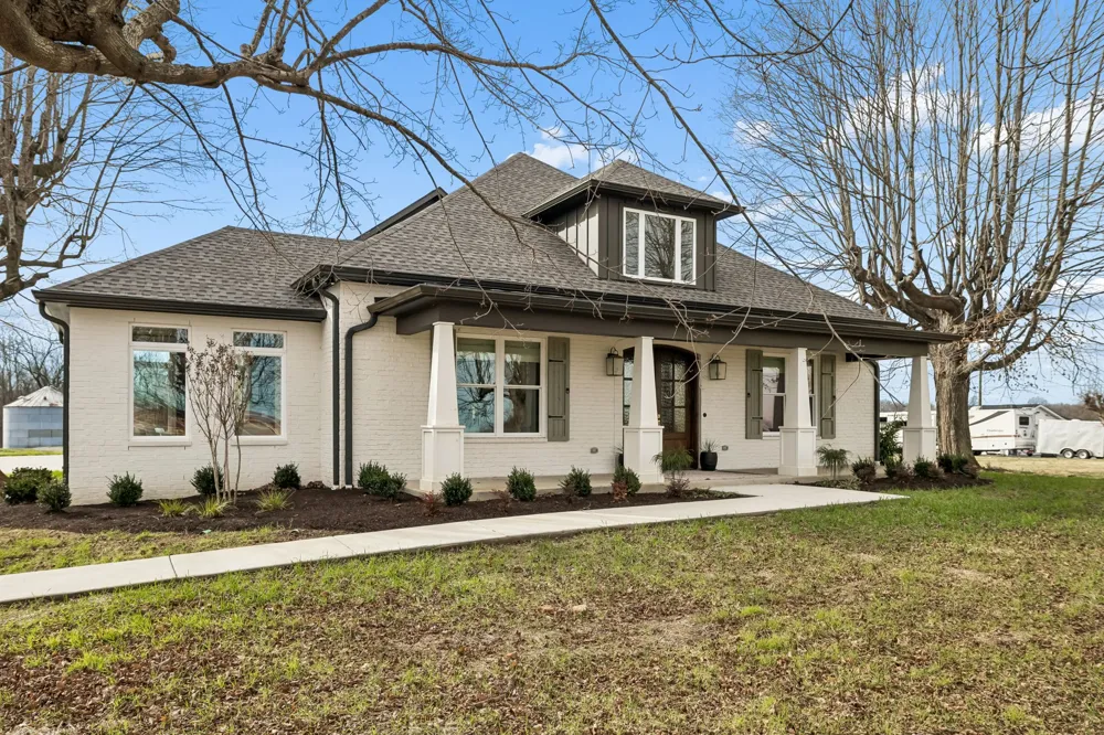 7307 Dunn Rd Cedar Hill, TN 37032