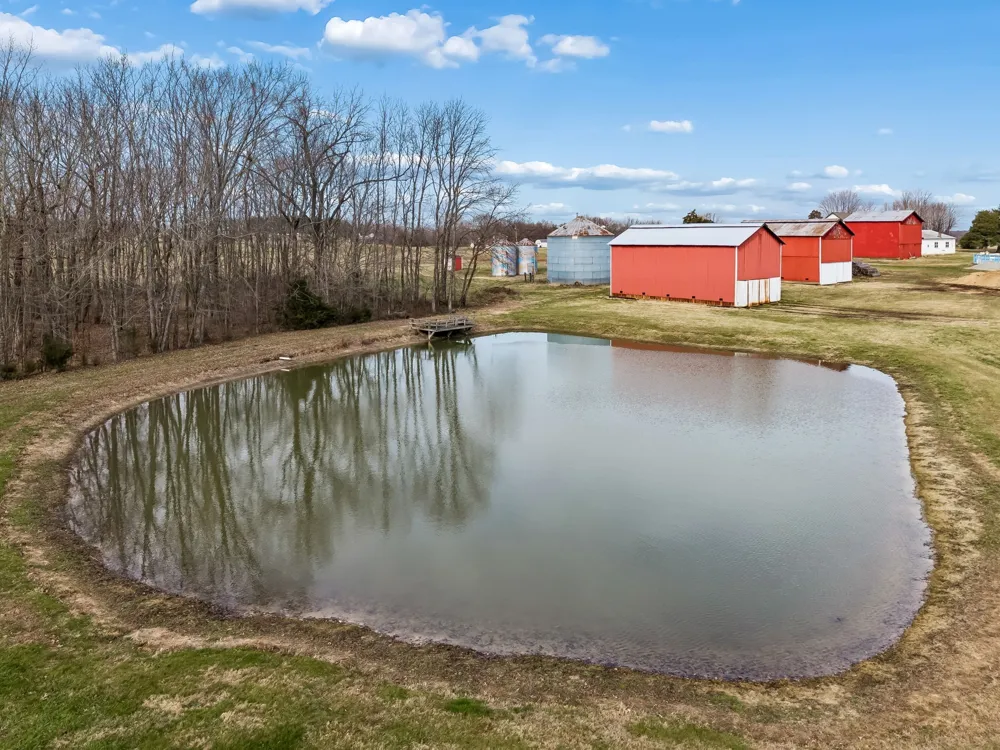 7307 Dunn Rd Cedar Hill, TN 37032