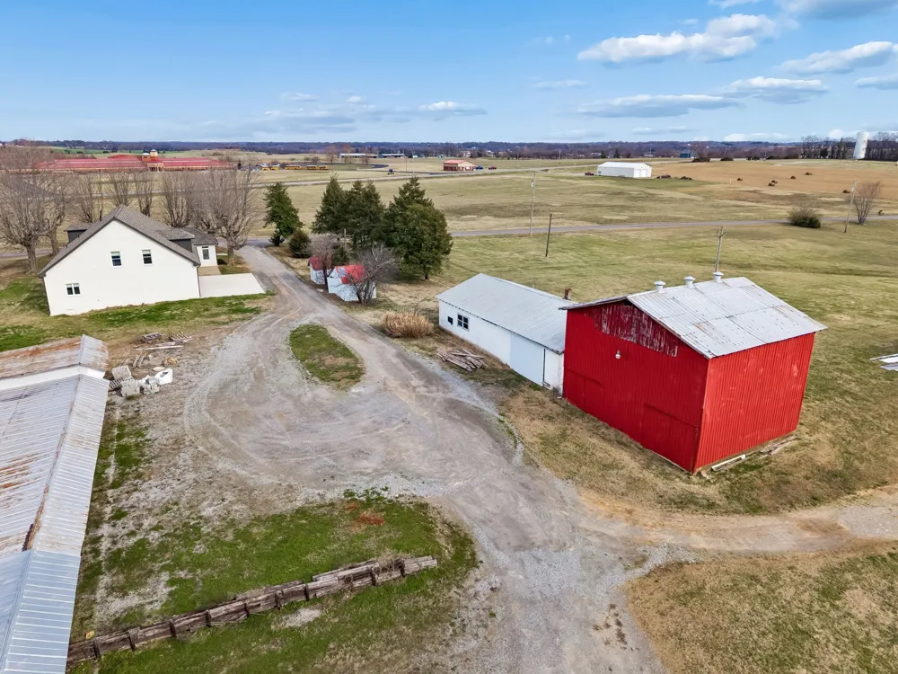 7307 Dunn Rd Cedar Hill, TN 37032