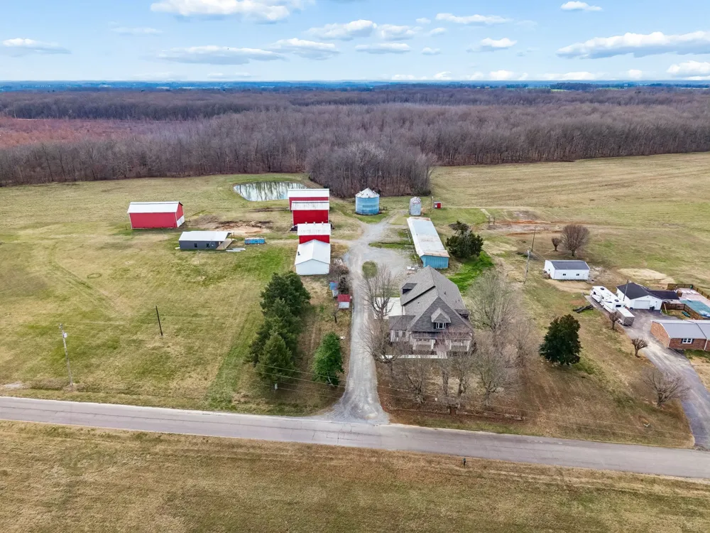 7307 Dunn Rd Cedar Hill, TN 37032