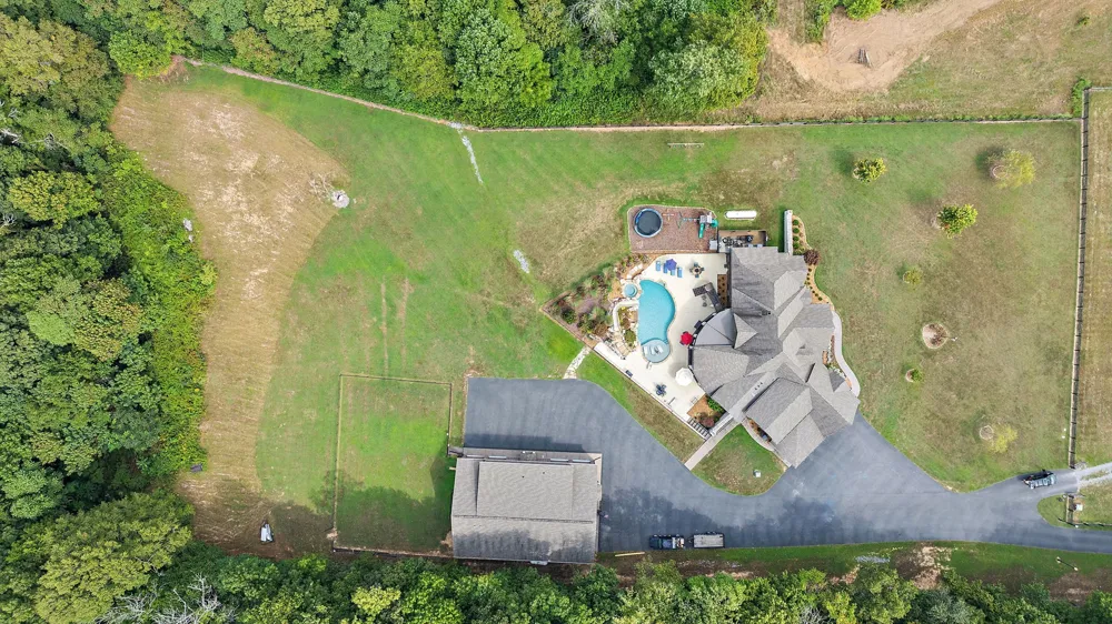 6704 Highway 52 W Lafayette, TN 37083