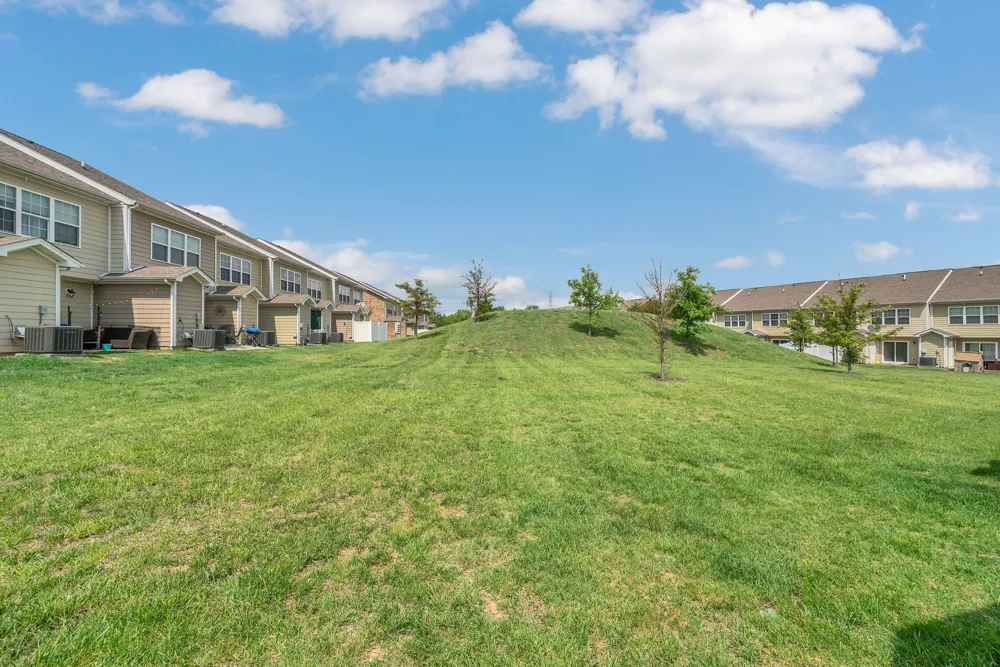 127 Cobblestone Place Dr Goodlettsville, TN 37072