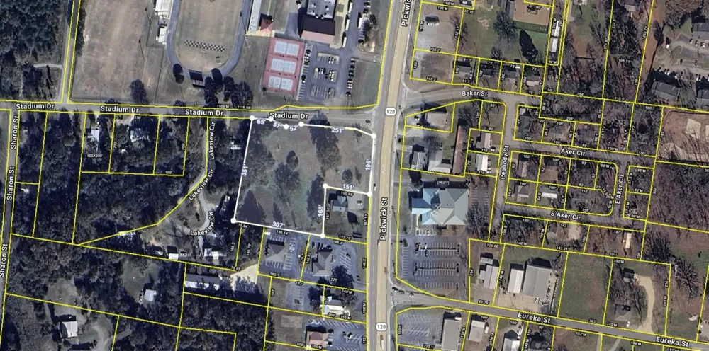 1019 PICKWICK ST Savannah, TN 38372