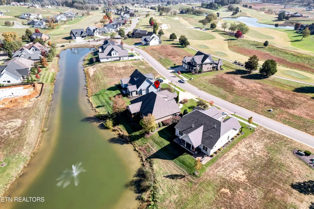 2775 Old Club Rd Loudon, TN 37774