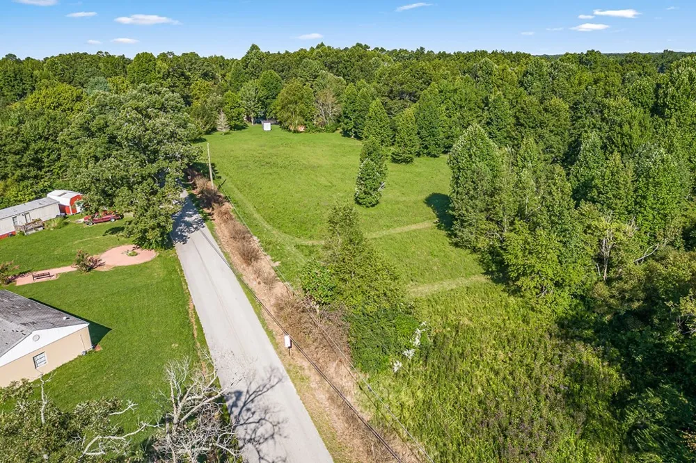 5445 Coal Bank Rd Sparta, TN 38583
