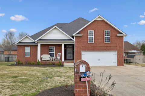 2017 Hollowfield Ln