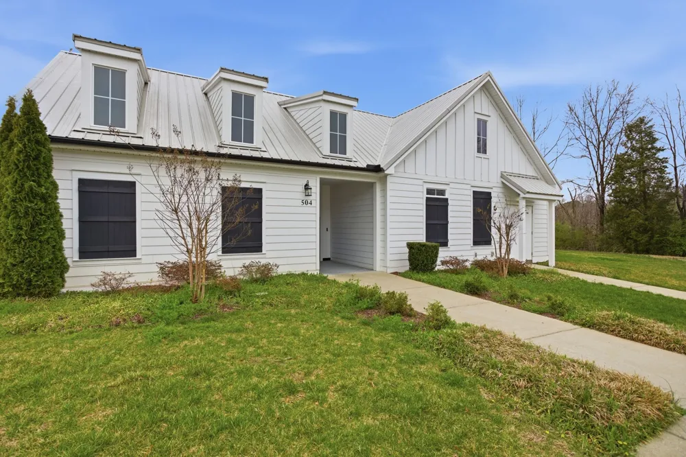 806 Dallas Dr Columbia, TN 38401
