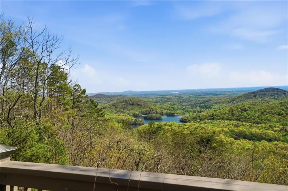 1021 Falcon Heights Big Canoe, GA 30143