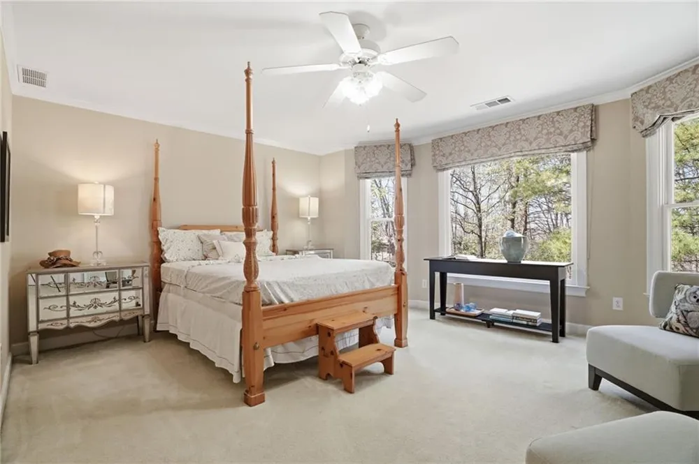 1021 Falcon Heights Big Canoe, GA 30143