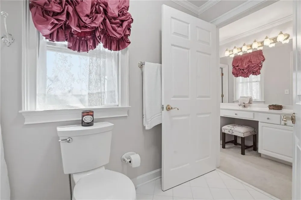 1021 Falcon Heights Big Canoe, GA 30143