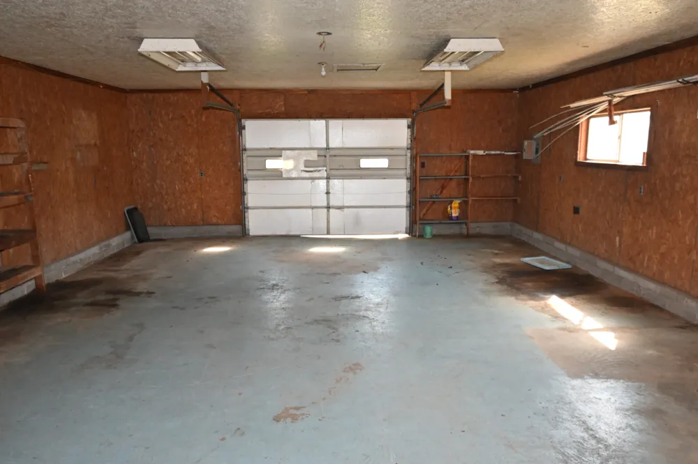 239 Brooklyn Ave Linden, TN 37096