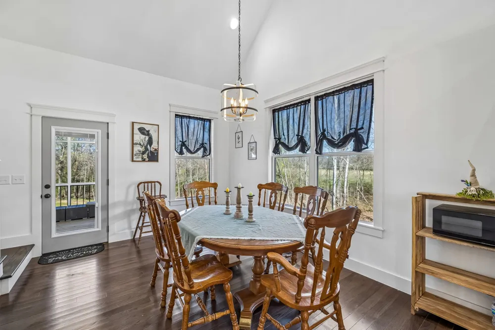 1602 White Oak Rd Stewart, TN 37175