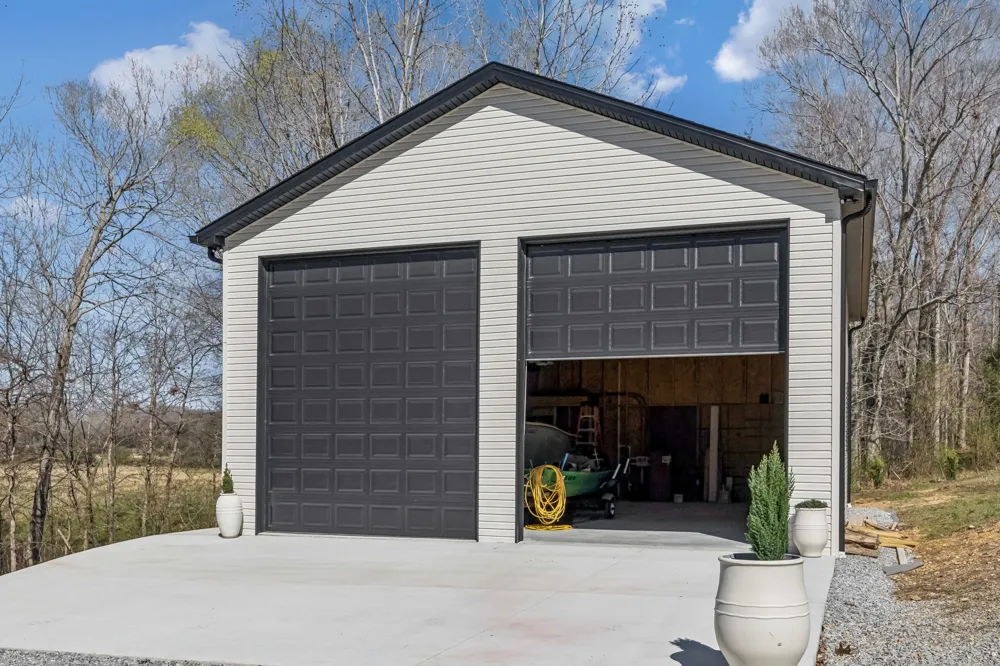 1602 White Oak Rd Stewart, TN 37175
