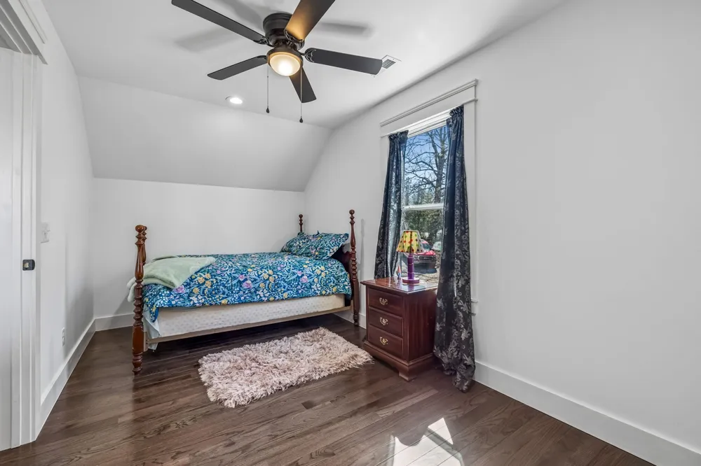 1602 White Oak Rd Stewart, TN 37175