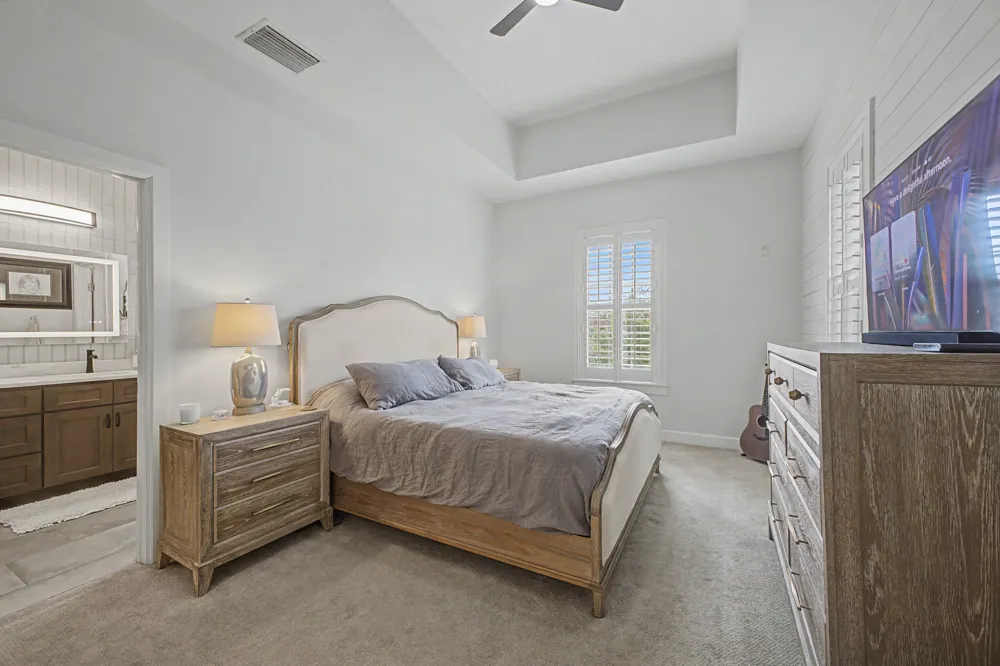305 Seven Springs Way #403 Brentwood, TN 37027