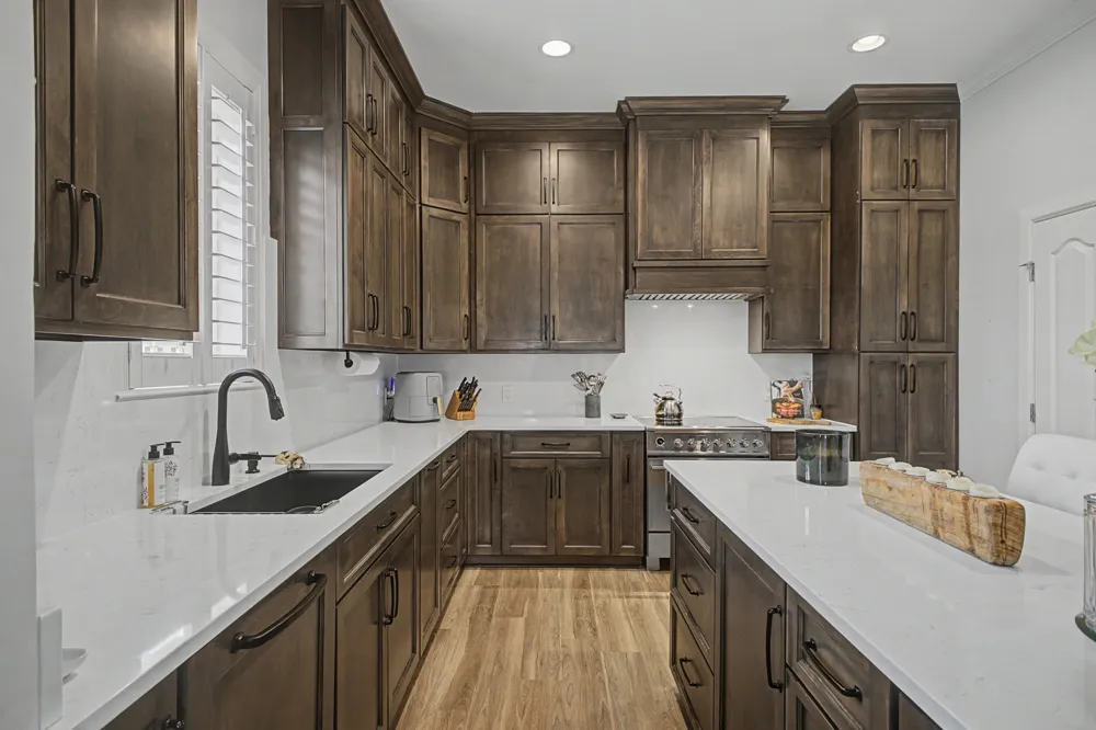 305 Seven Springs Way #403 Brentwood, TN 37027